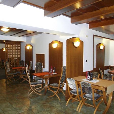 Penzion A Restaurace U Veterana Frenštát pod Radhoštěm Eksteriør billede
